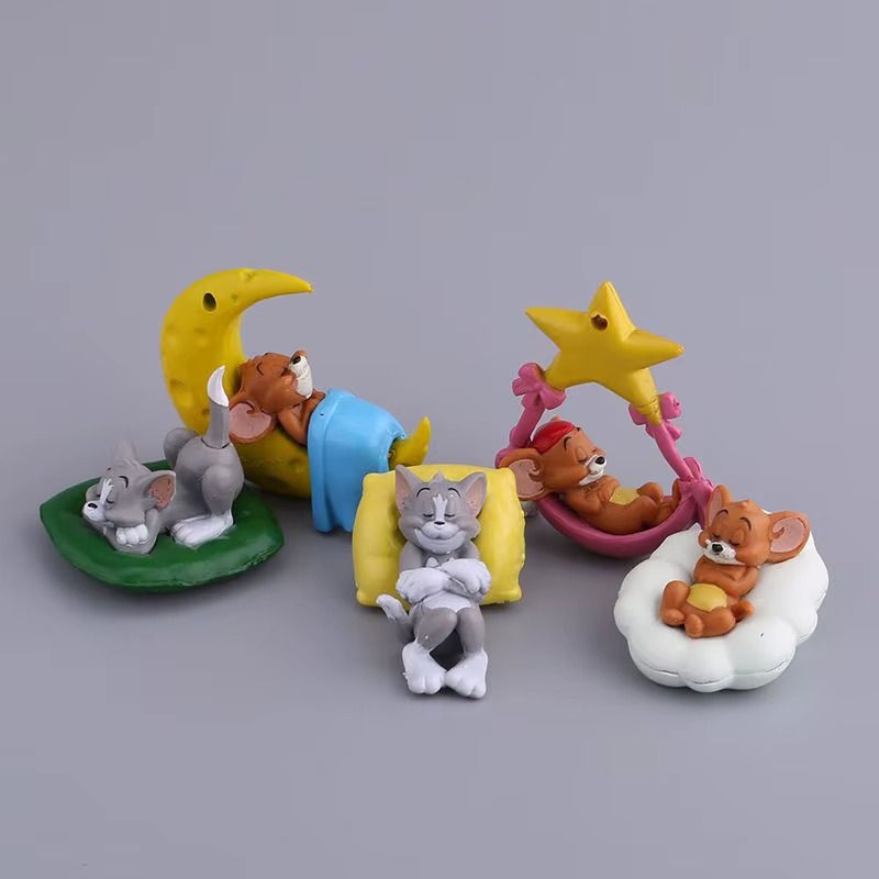 5-Piece Tom & Jerry Cozy Sleep Mini Collectible Set - Image 2