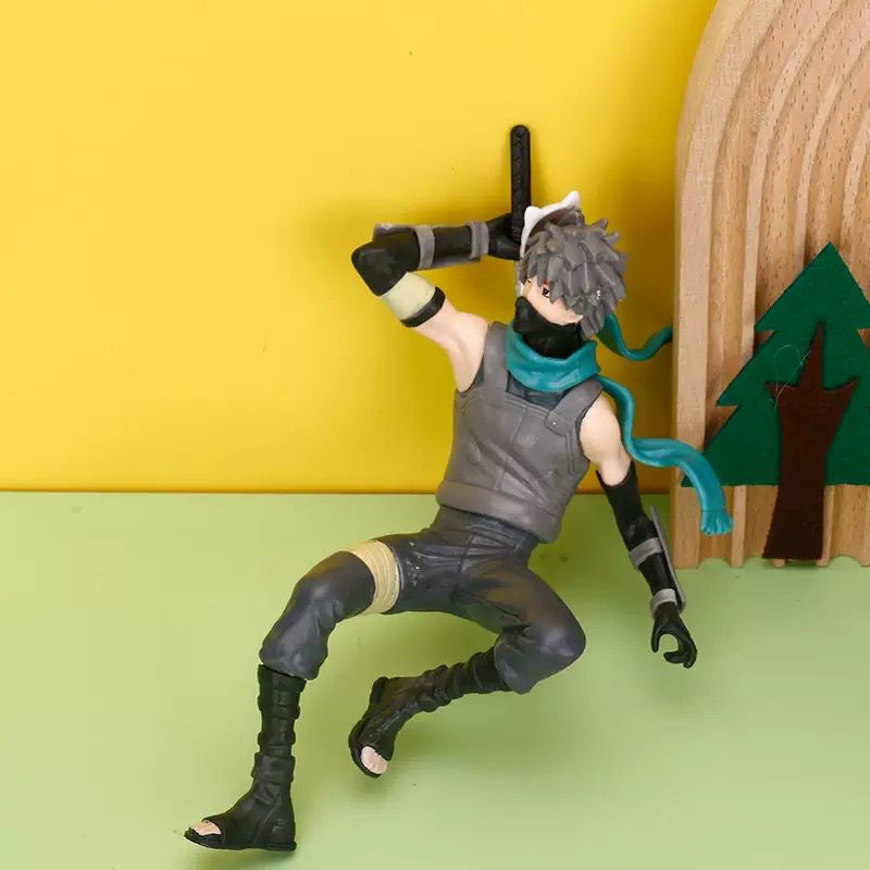 Kakashi Hatake Collectible Figure - Image 11