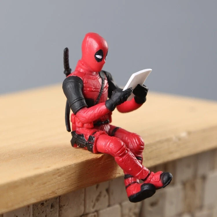 Reading Deadpool Collectible Figure - Image 3
