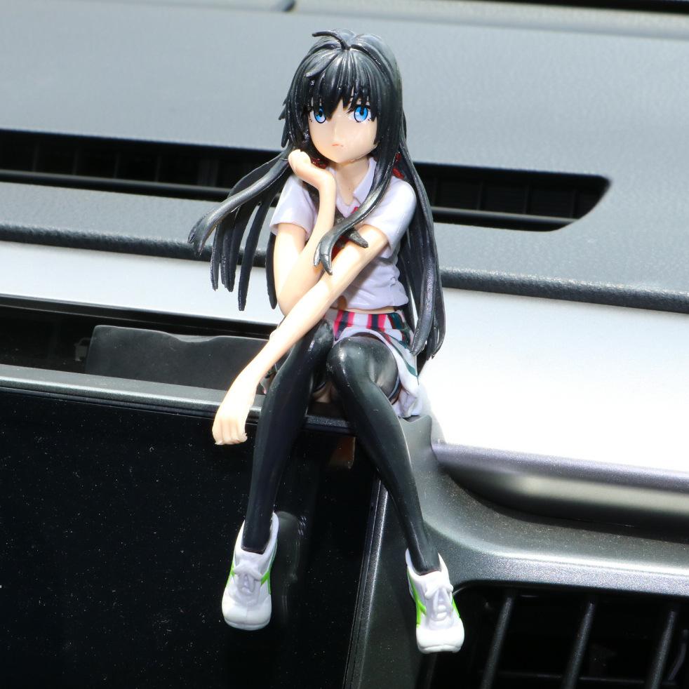 Sitting Yukinoshita Yukino Collectible Figure - Image 6