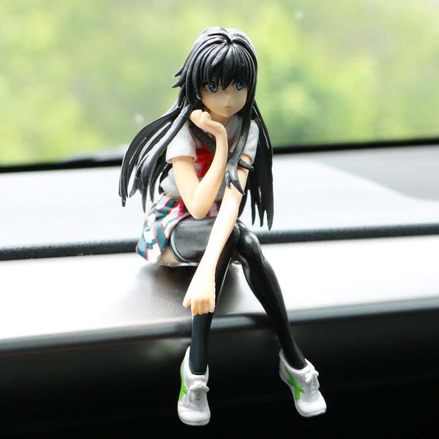 Sitting Yukinoshita Yukino Collectible Figure - Image 2