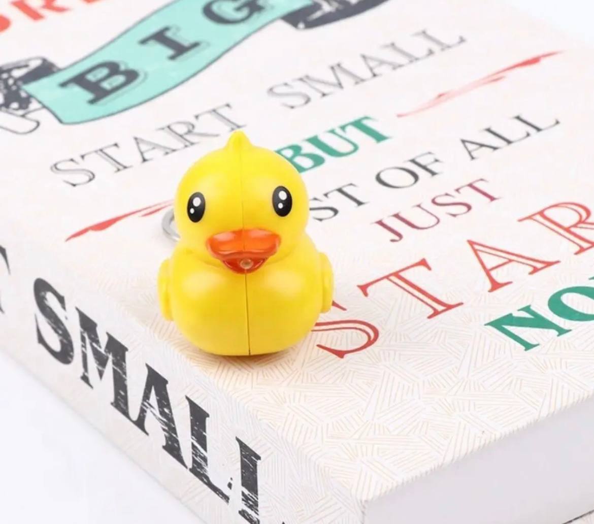 Squeaky Duck LED Flashlight Keychain - Image 7