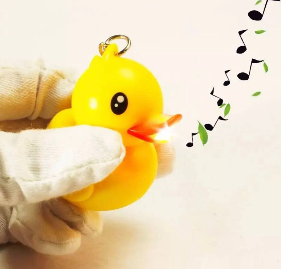 Squeaky Duck LED Flashlight Keychain - Image 2
