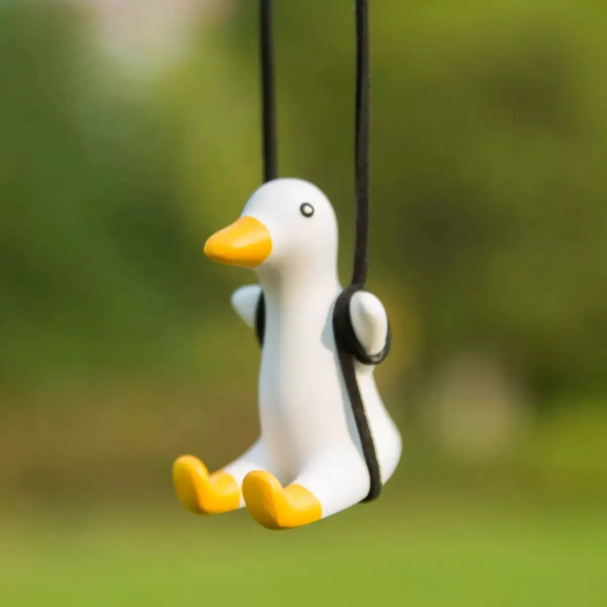 Swinging Duck Car Hanging Pendant - Image 2