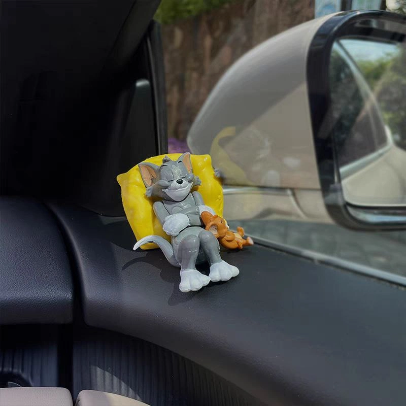 Tom & Jerry Collectible Figure - Image 3