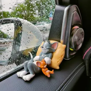 Tom & Jerry Collectible Figure